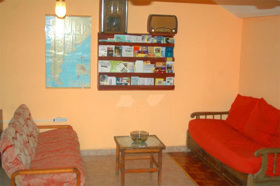 Hostel El Agora Trelew Extérieur photo